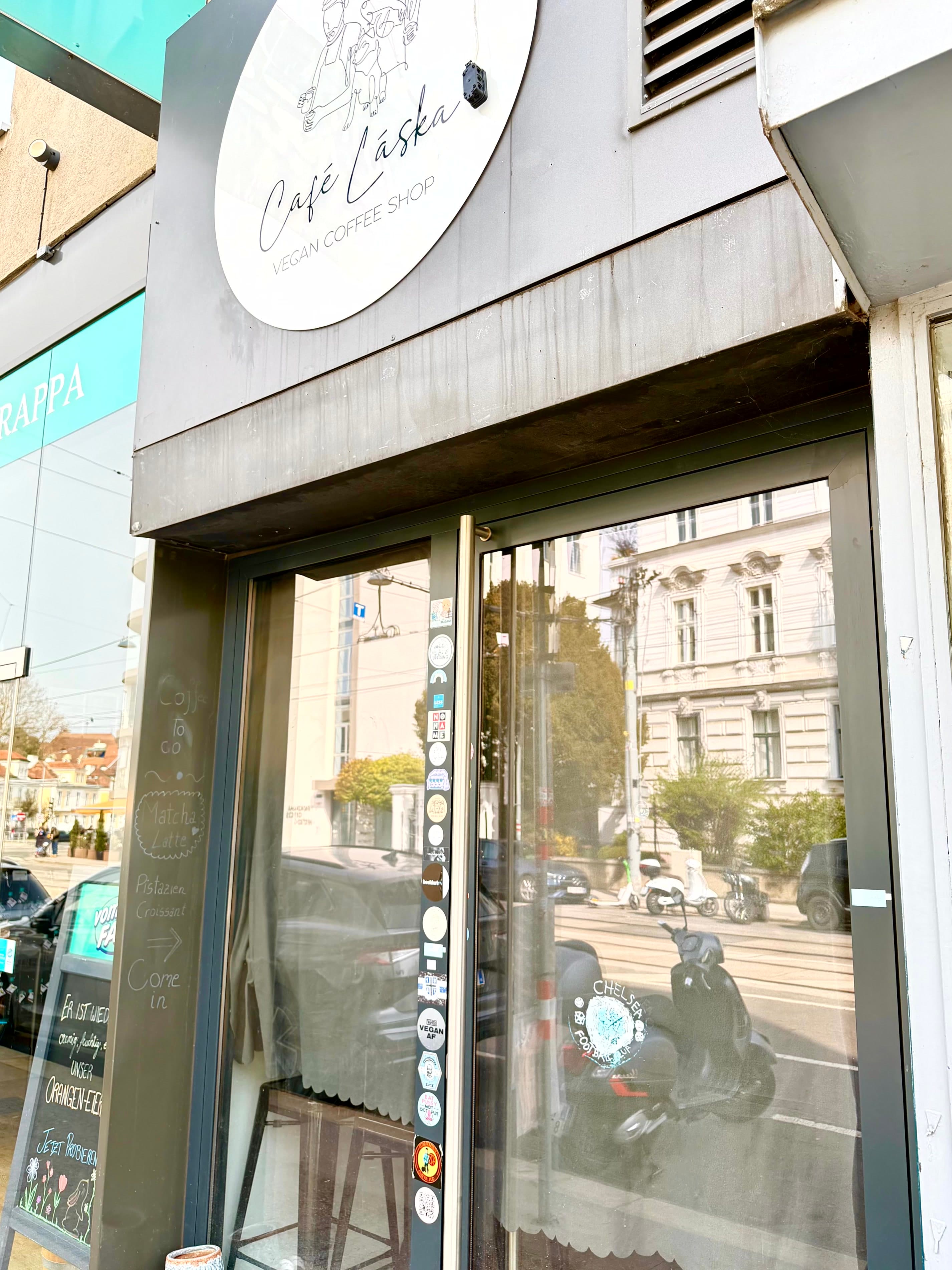 Café Láska Vienna image