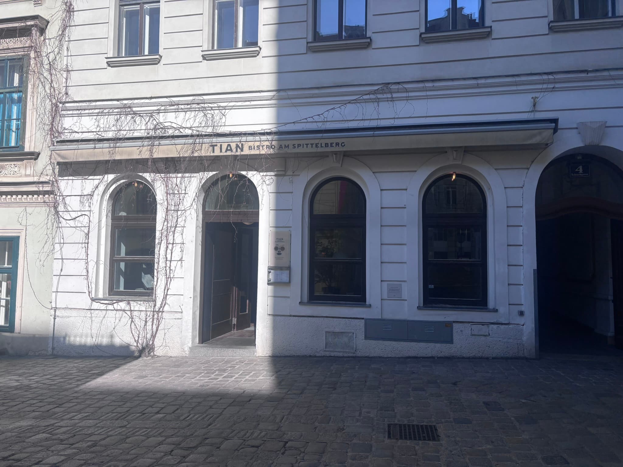 Tian Bistro am Spittelberg exterior